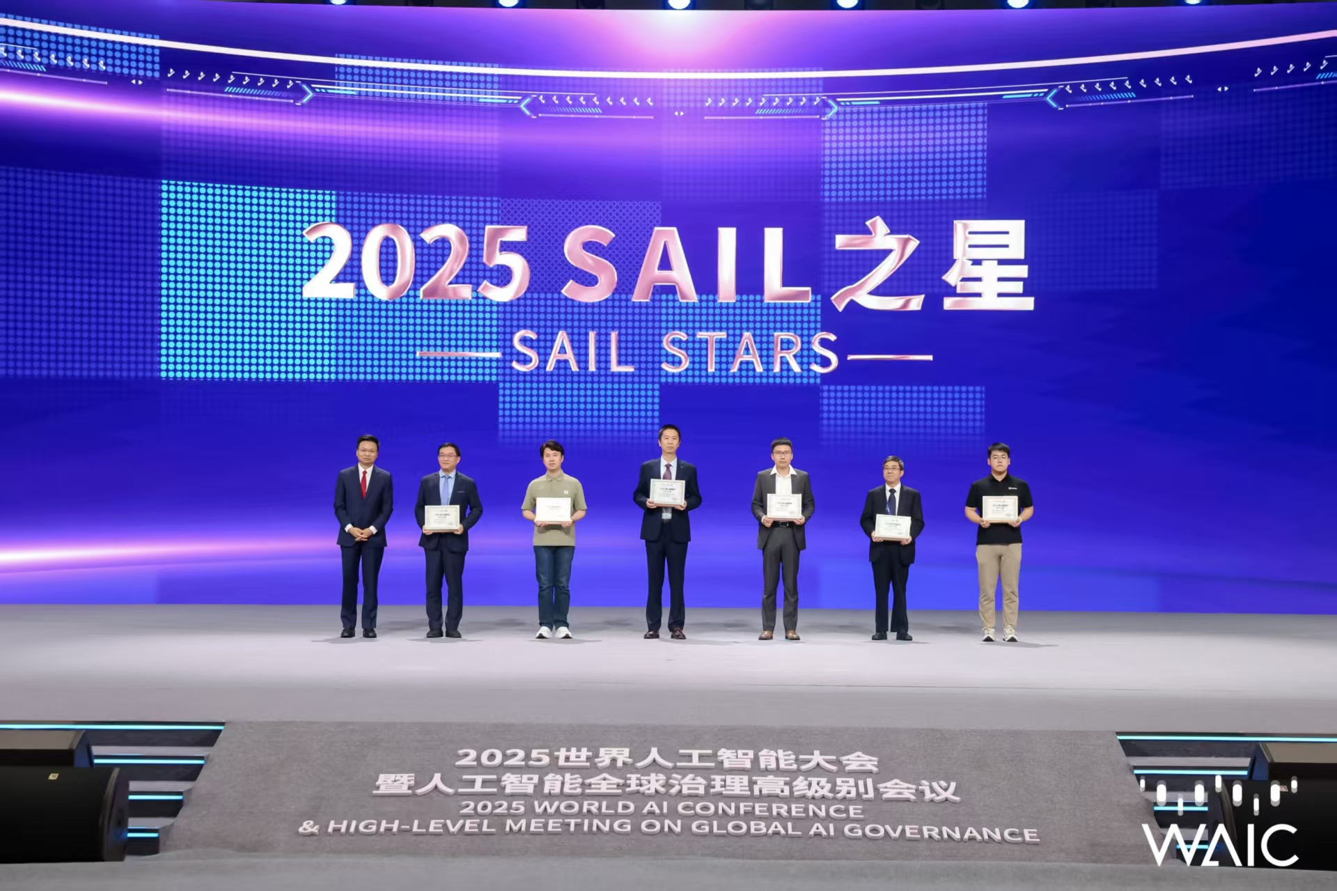 BB贝博艾弗森-百吋电视才是3A大作的正确打开方式！